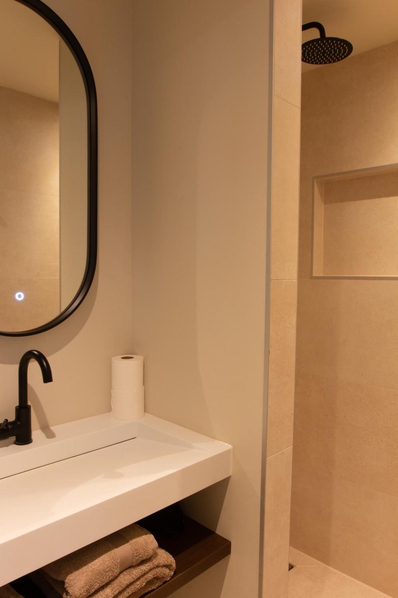 B&B Midtown Amsterdam Suites מראה חיצוני תמונה